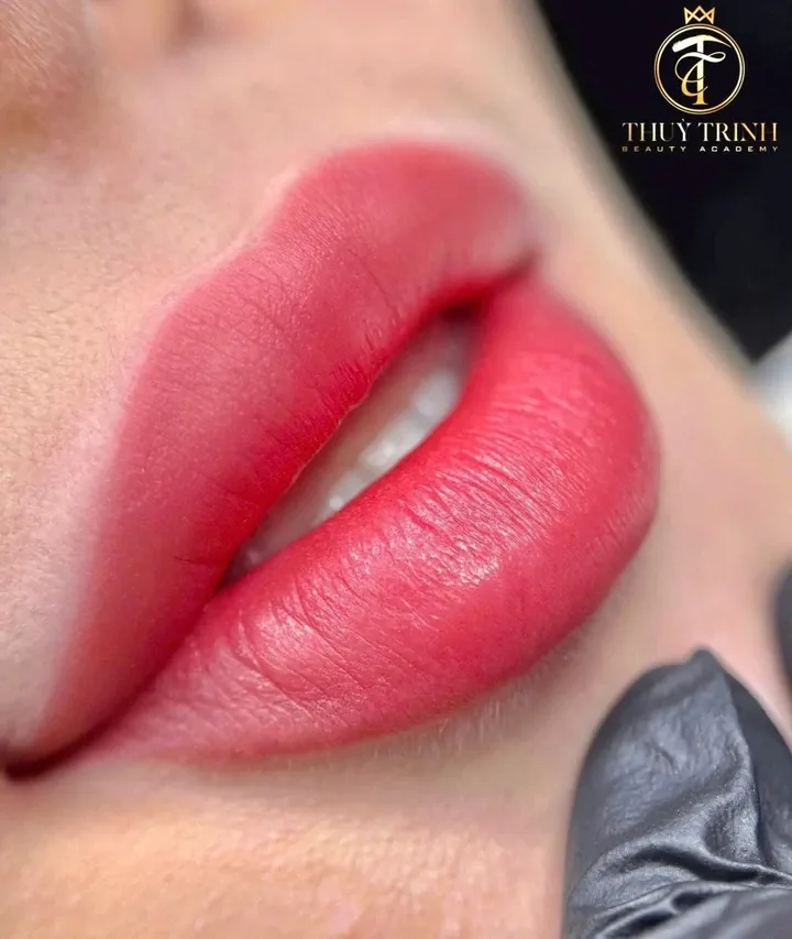 Phun Môi Collagen Baby Lips